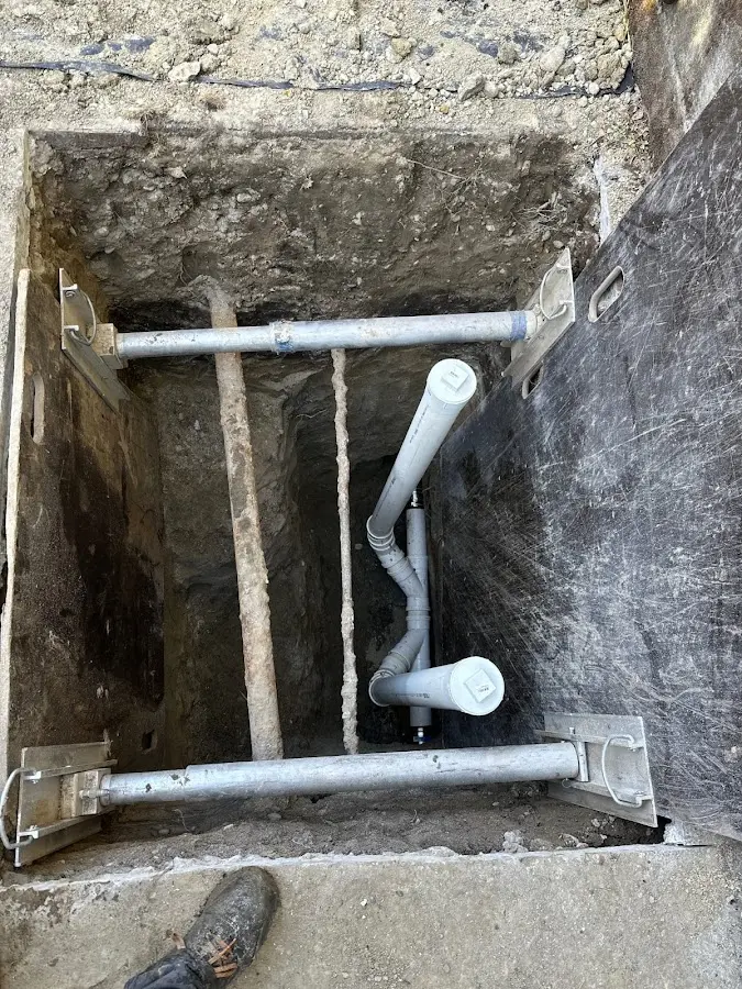 Experienced plumber completing Gas Line Repair work in Waxahachie